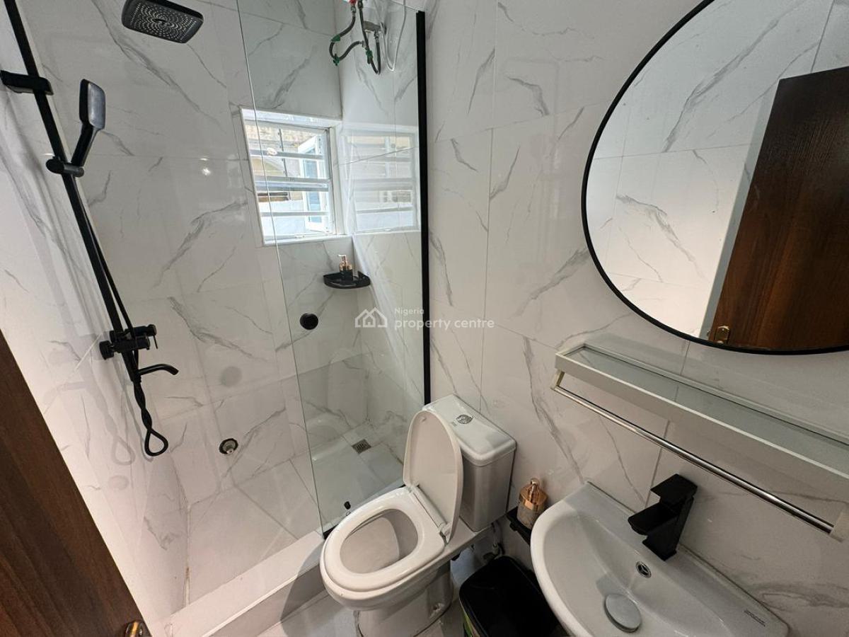 1 Bedroom Apartment, 4 Gbemisola Close, Vintage Estate,, Sangotedo, Ajah, Lagos, Mini Flat (room and Parlour) Short Let