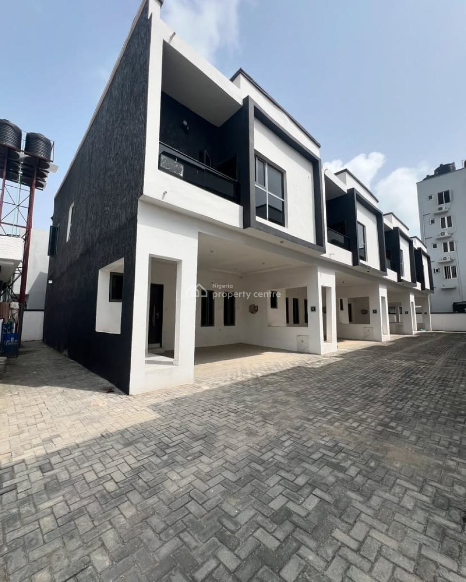 Very Spacious 4 Bedroom Terraced Duplex, New Road, Alpha Beach Road, Igbo Efon, Lekki, Lagos, Flat / Apartment for Rent