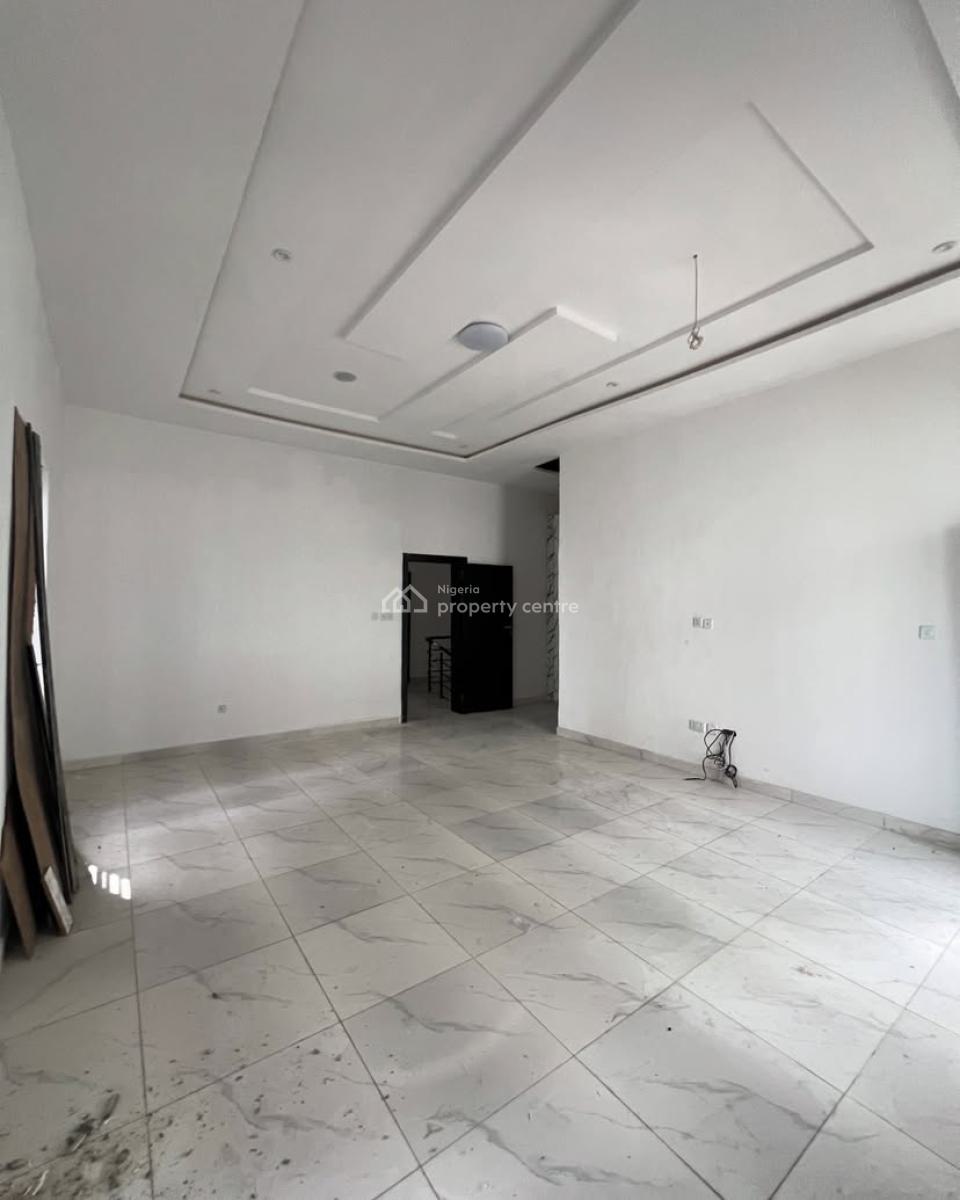 Very Spacious 4 Bedroom Terraced Duplex, New Road, Alpha Beach Road, Igbo Efon, Lekki, Lagos, Flat / Apartment for Rent