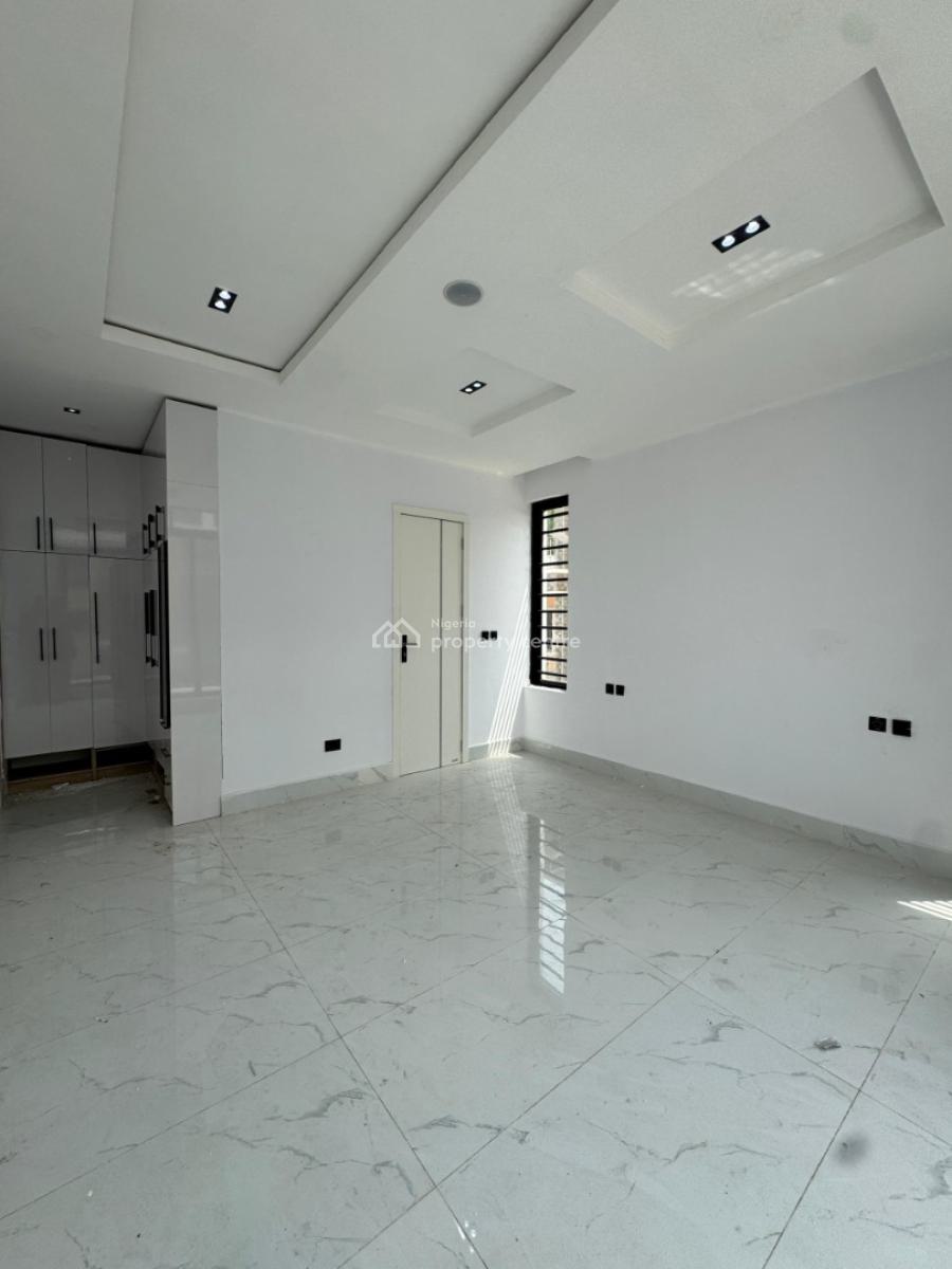 Luxury 2  Bedroom Apartment, Off Freedom Way, Lekki Phase 1, Lekki, Lagos, House for Sale