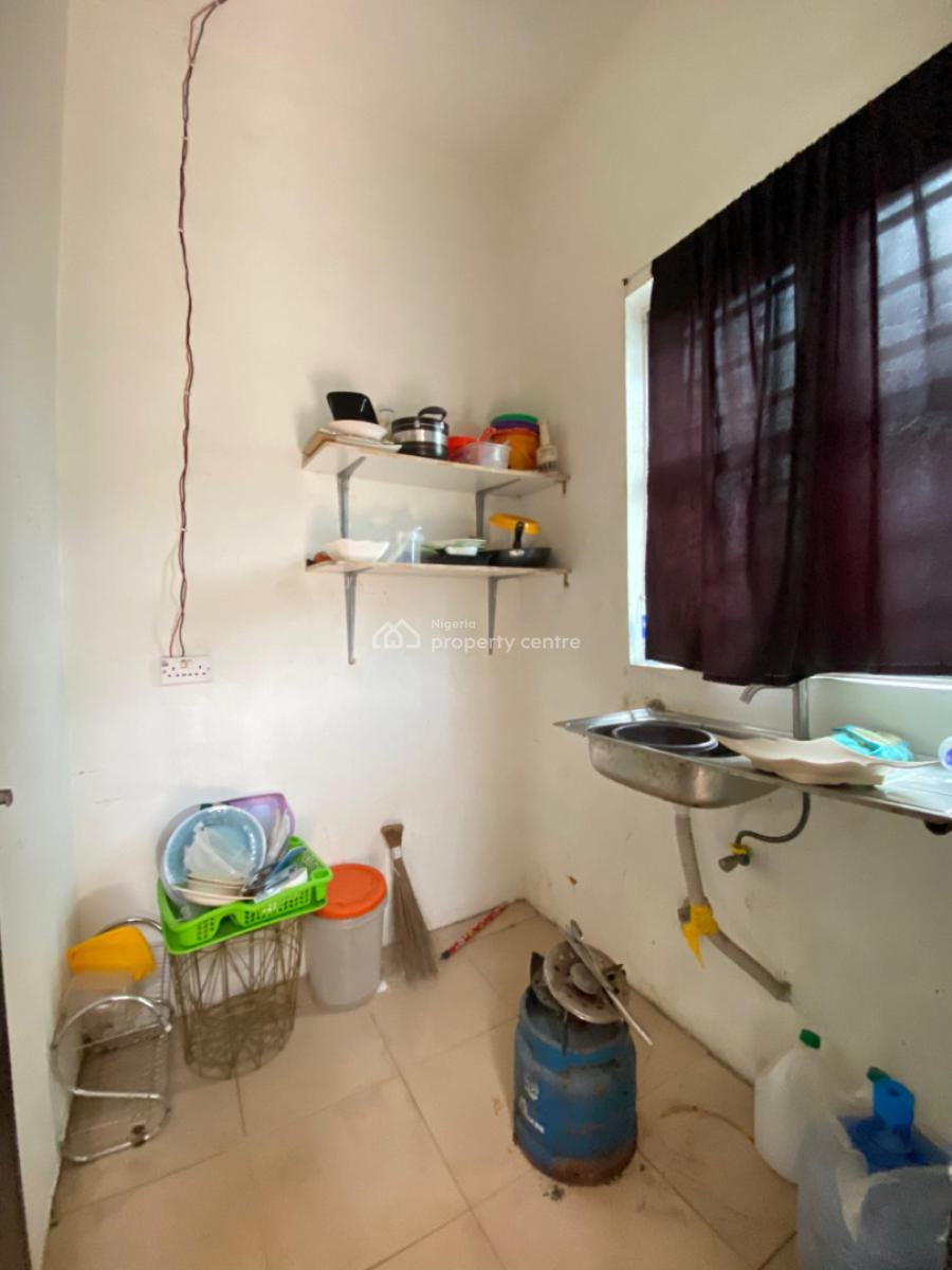 Spacious Room Self Contain{ Video}, Bera Estate Chevron, Lekki, Lagos, Self Contain (single Rooms) for Rent