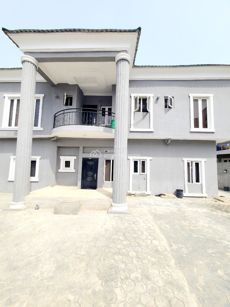 Spacious 2 Bedroom Flat, Ilasan, Ilasan, Lekki, Lagos, Flat / Apartment for Rent