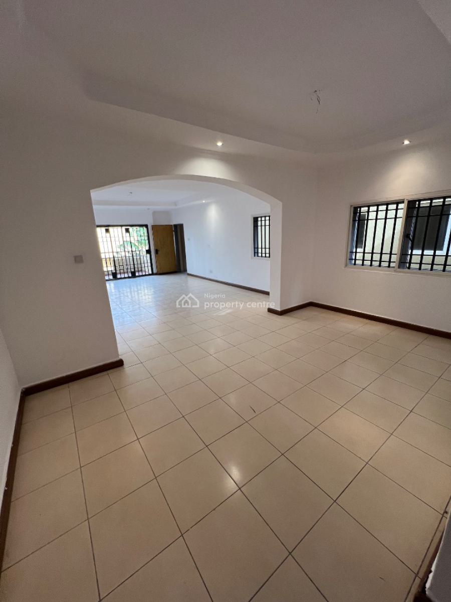 Massive and Brand New 4-bedroom Maisonette with Bq, Lekki Phase 1, Lekki, Lagos, Flat / Apartment for Rent