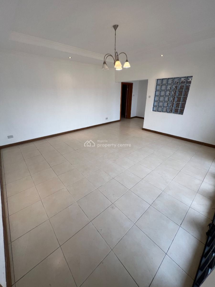 Massive and Brand New 4-bedroom Maisonette with Bq, Lekki Phase 1, Lekki, Lagos, Flat / Apartment for Rent