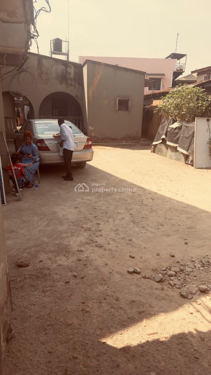 a 550 Sqm of a Landed Property Is Up for Jv, Eyiaro Street Ogudu Orioke Lagos Directly Facing The Express, Ori-oke, Ogudu, Lagos, Mixed-use Land Joint Venture