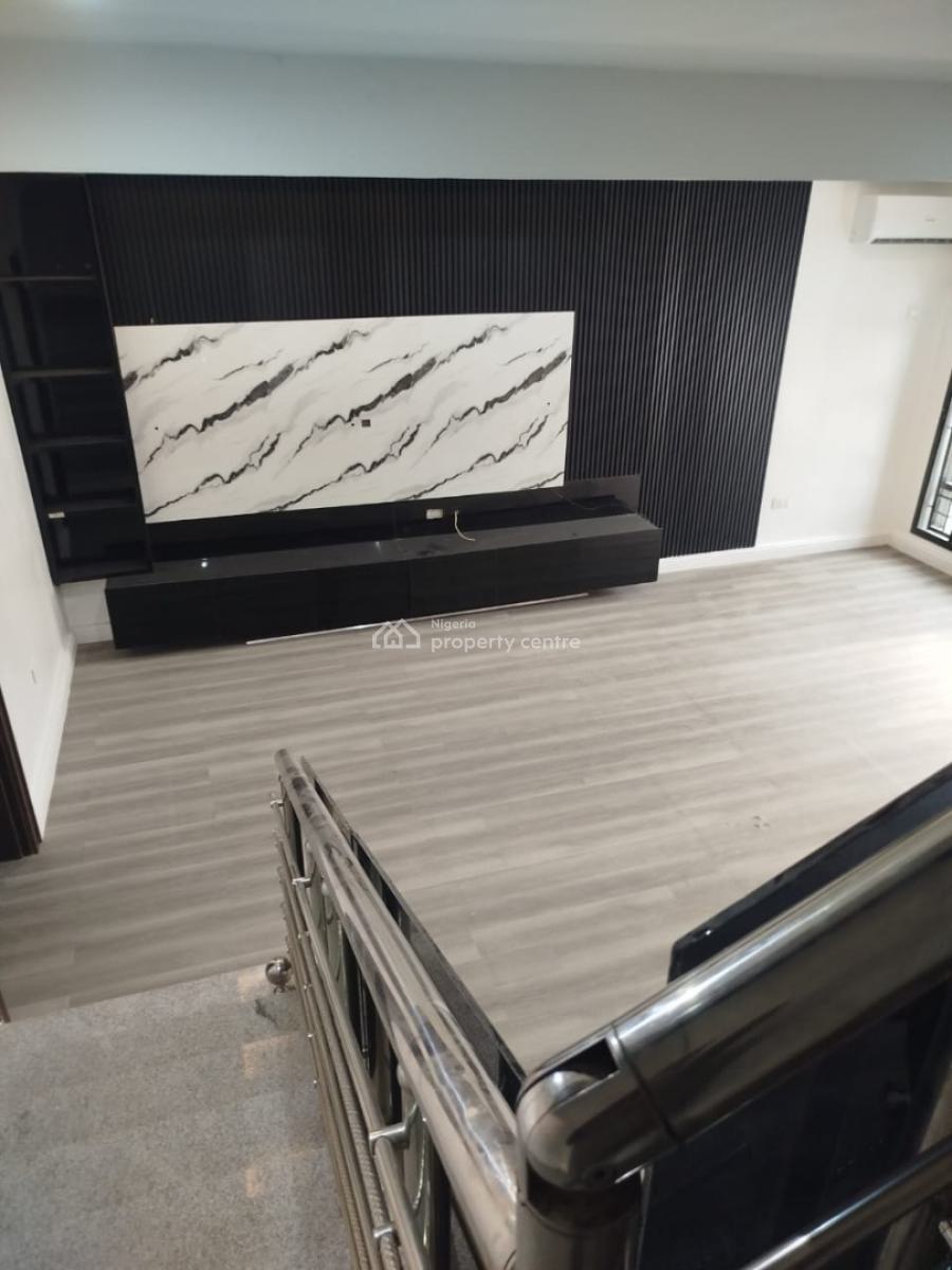 Well Built 4 Bedrooms Terrace Duplex,bq & Partly-furnished Kitchen, Gilmor Area, Jahi, Abuja, Terraced Duplex for Rent