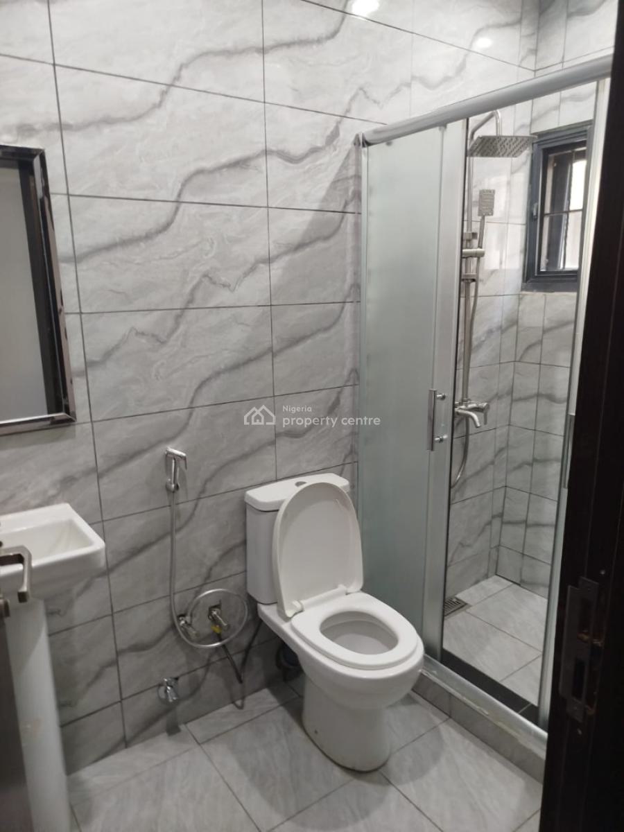 Well Built 4 Bedrooms Terrace Duplex,bq & Partly-furnished Kitchen, Gilmor Area, Jahi, Abuja, Terraced Duplex for Rent