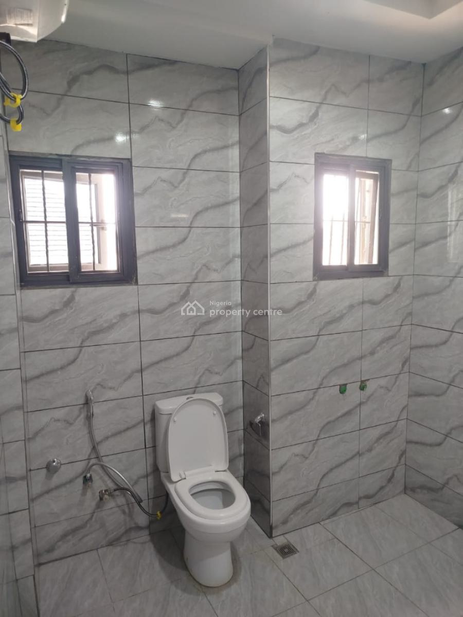 Well Built 4 Bedrooms Terrace Duplex,bq & Partly-furnished Kitchen, Gilmor Area, Jahi, Abuja, Terraced Duplex for Rent