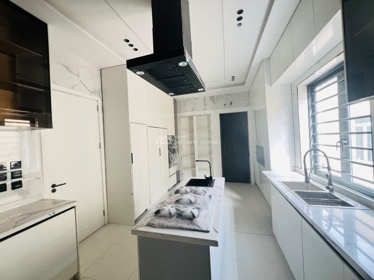 5 Bedroom Detached Duplex with Bq, Chevron Drive, Lekki, Lagos, Detached Duplex for Sale