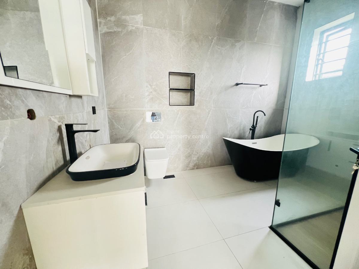 5 Bedroom Detached Duplex with Bq, Chevron Drive, Lekki, Lagos, Detached Duplex for Sale