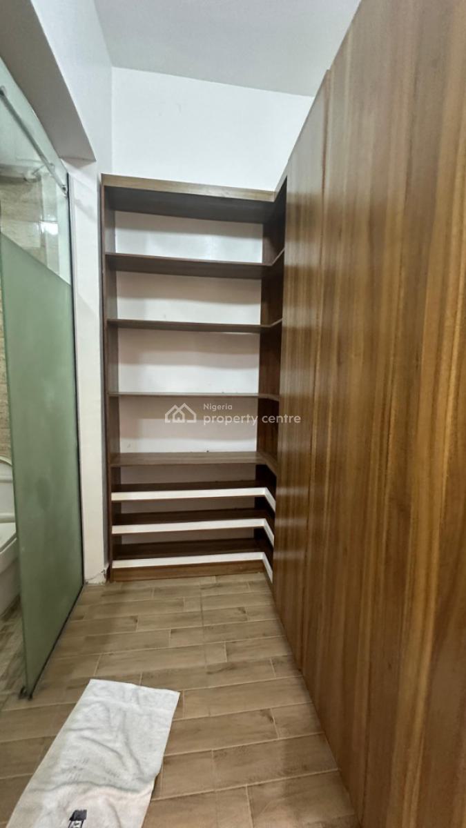 Fully Furnished 2 Bedroom Masionette, Lekki Phase 1, Lekki, Lagos, Flat / Apartment for Rent