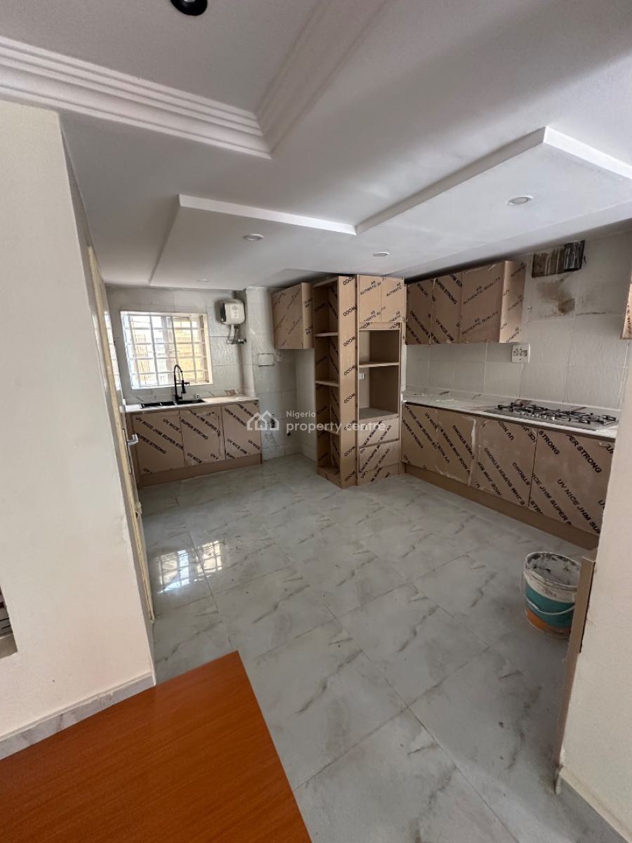 3 Bedroom Apartment, Surulere, Lagos, Flat / Apartment for Sale