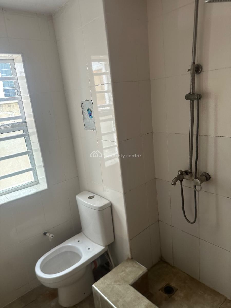 3 Bedroom Apartment, Surulere, Lagos, Flat / Apartment for Sale