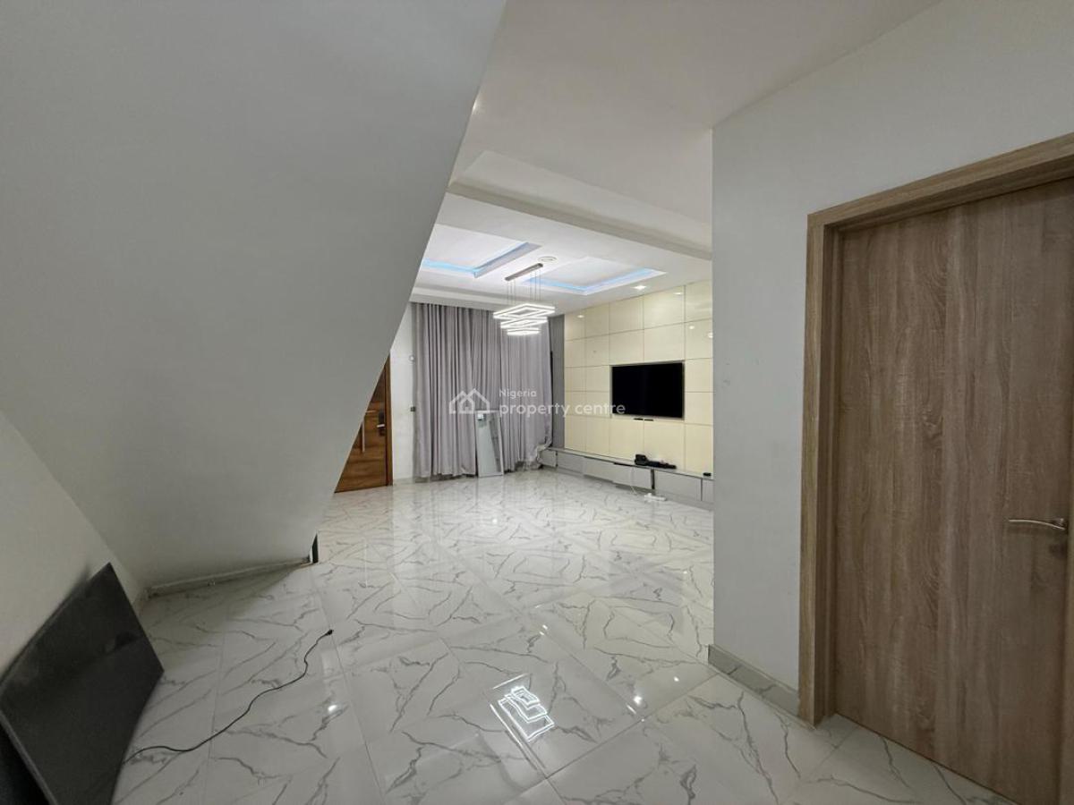 4 Bedroom Semi Detached Duplex with Boys Quarter, Oral Estate, Lekki, Lagos, Detached Duplex for Rent