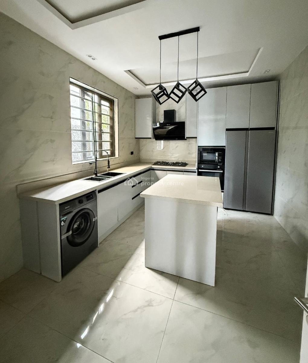 Lovely 5 Bedroom Detached Duplex with Bq, Ologolo, Ologolo, Lekki, Lagos, Detached Duplex for Sale