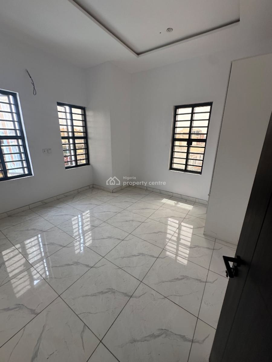 3 Bedroom Apartment, Surulere, Lagos, Flat / Apartment for Sale