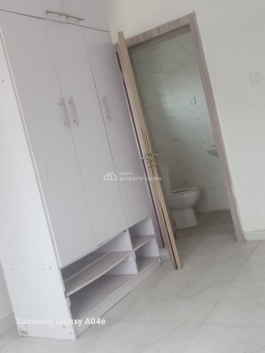 Lovely Fine Spacious 2 Bedroom Flat, Seaside Estate, Badore, Ajah, Lagos, Flat / Apartment for Rent