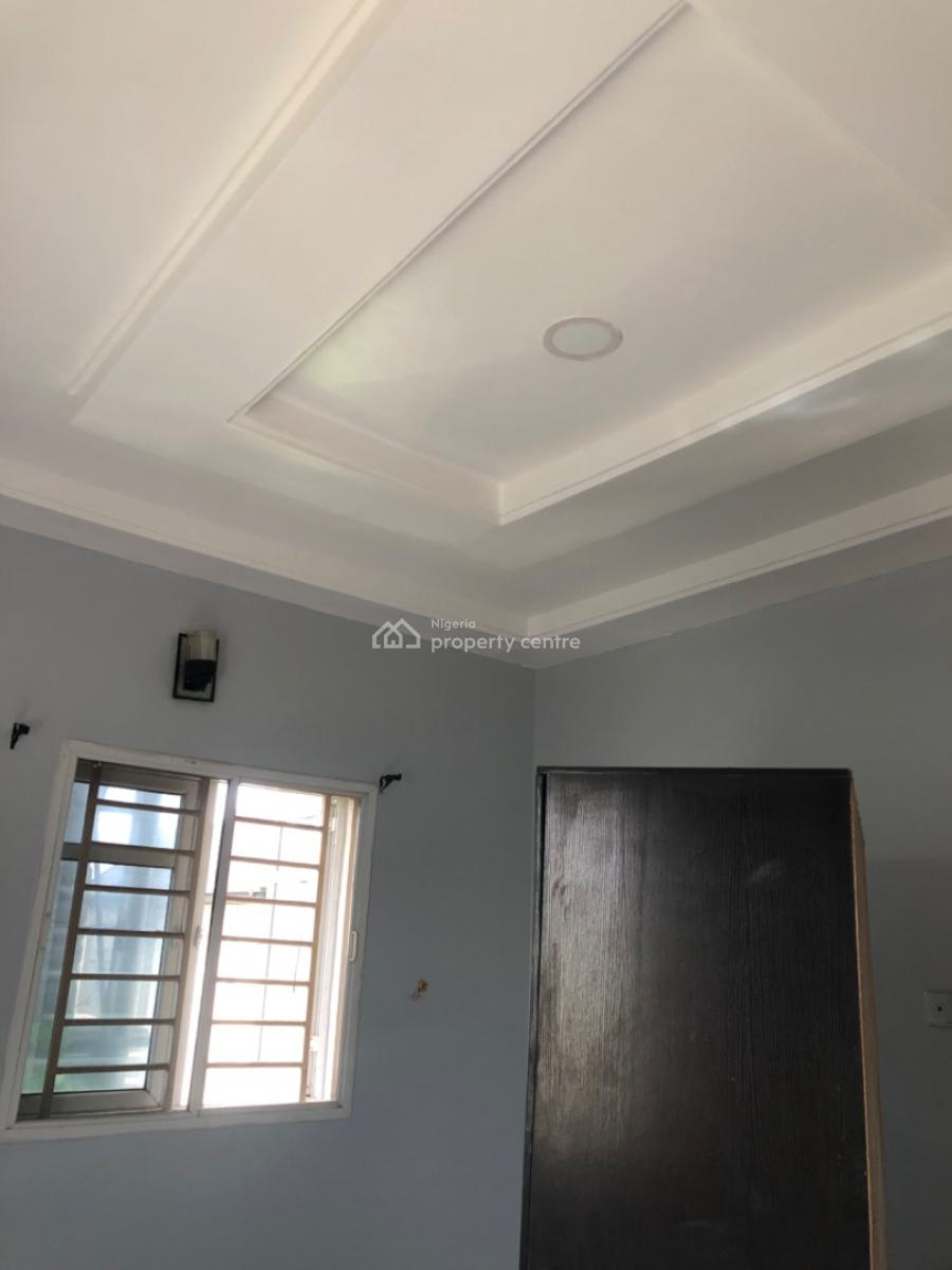 2 Bedroom Flat, Makogi, Magboro, Ogun, Flat / Apartment for Rent