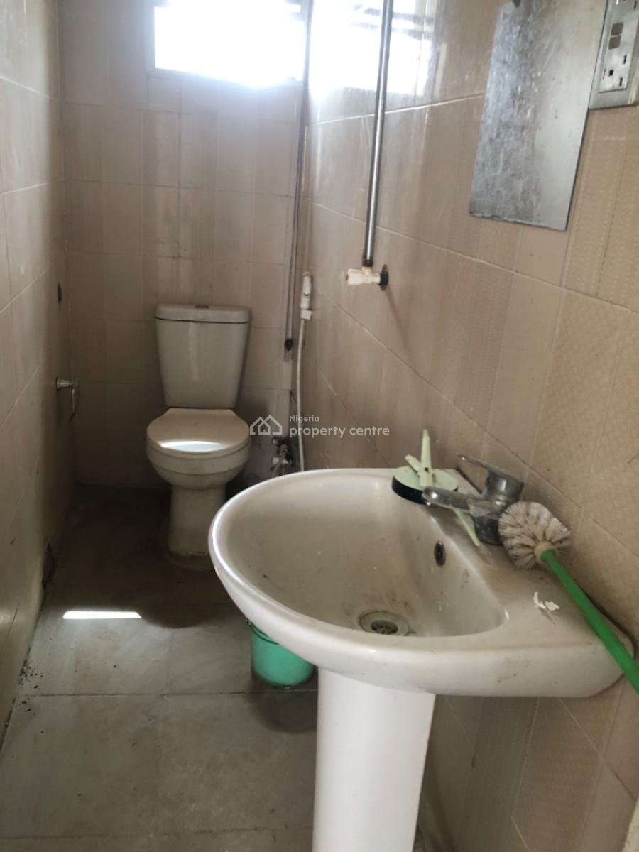 2 Bedroom Flat, Makogi, Magboro, Ogun, Flat / Apartment for Rent
