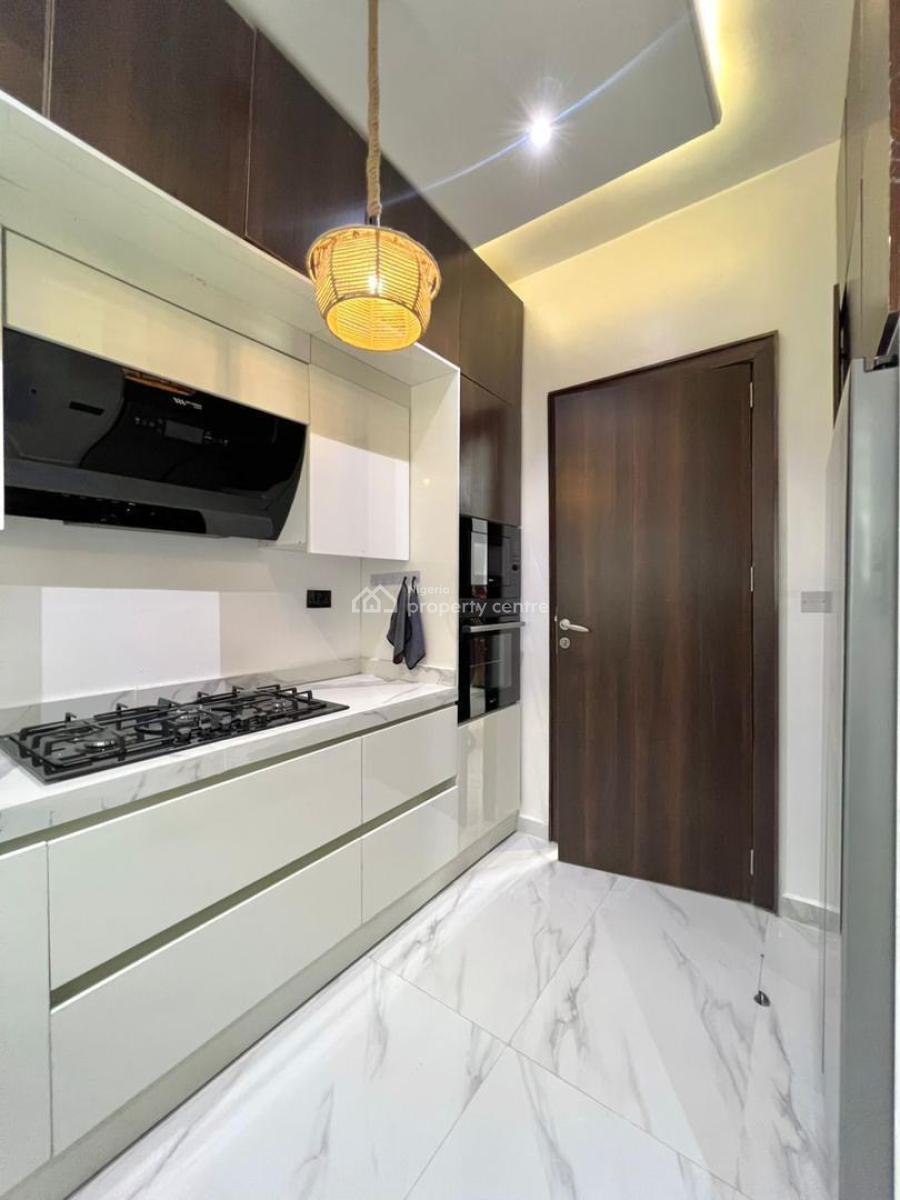 Fully Furnished 2 Bedroom Apartment, Lekki Phase 1, Lekki, Lagos, Flat / Apartment for Rent