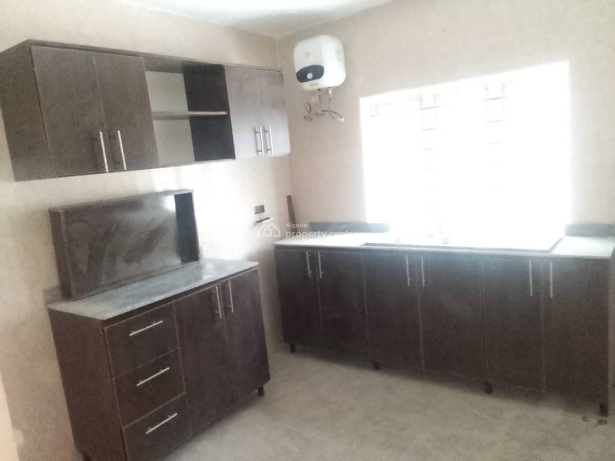 1 Bedroom Flat, Jubilation Avenue, Maitama 2, Maitama District, Abuja, Mini Flat (room and Parlour) for Rent