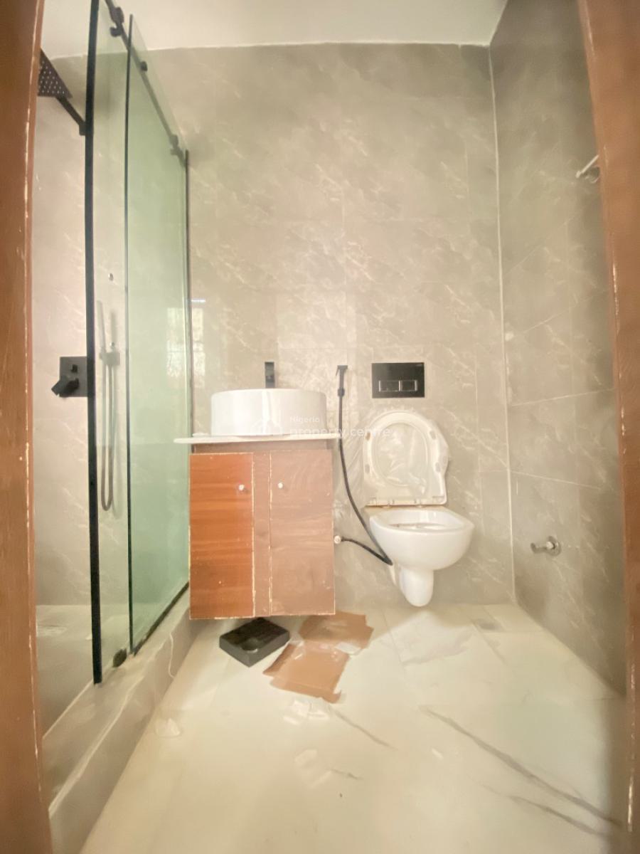 2 Bedroom Apartment in a Serviced Estate, Ikate, Ikate Elegushi, Lekki, Lagos, Flat / Apartment for Rent