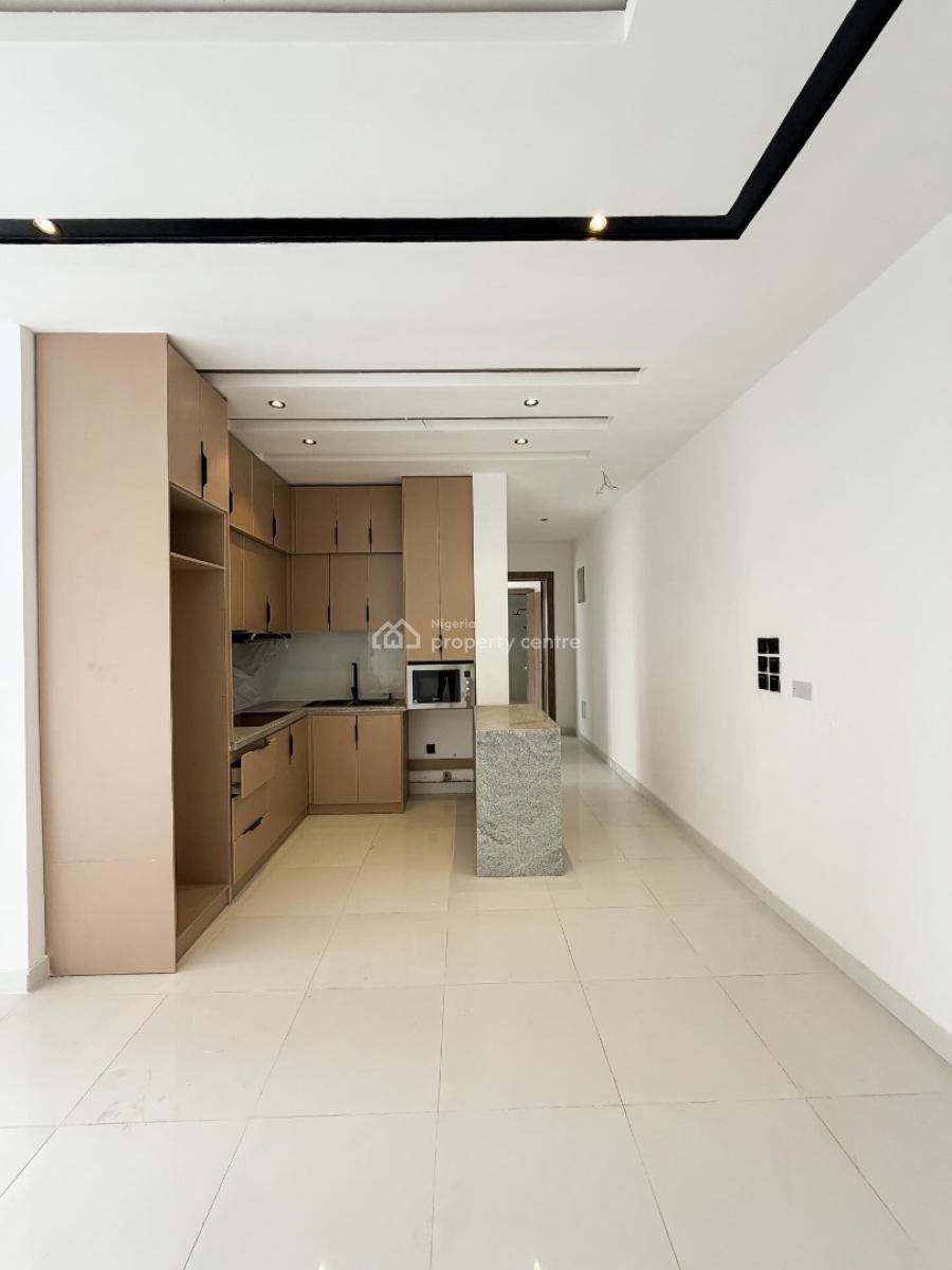 Lovely 3 Bedroom Apartment, Lekki Phase 1, Lekki Phase 1, Lekki, Lagos, Block of Flats for Sale