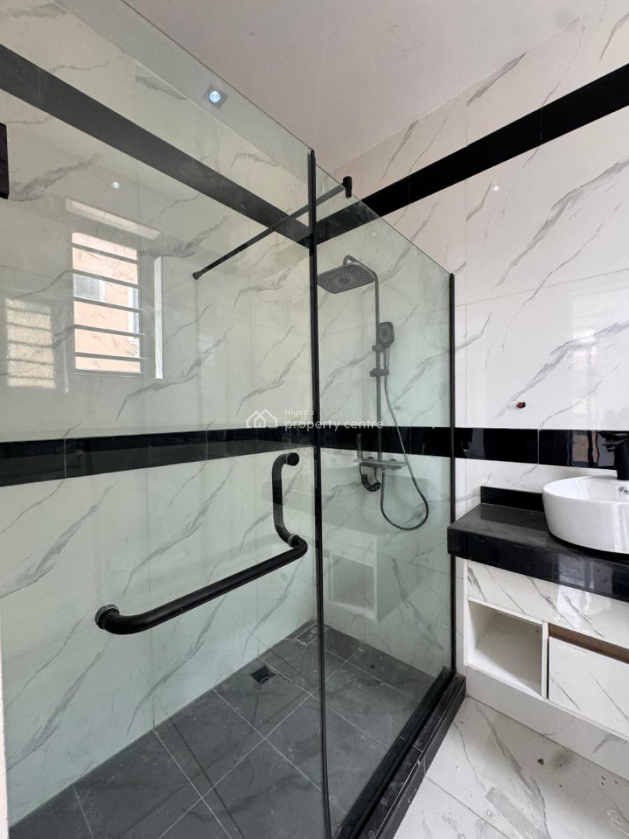 Luxury 2  Bedroom Apartment  Off Freedom Way, Lekki Phase 1, Freedom Way, Lekki Phase 1, Lekki Phase 1, Lekki, Lagos, Flat / Apartment for Sale