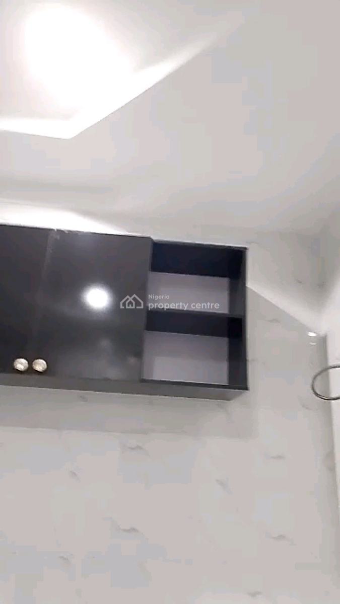 Very Cleam 2 Bedroom Flat, Lugbe District, Abuja, House for Rent