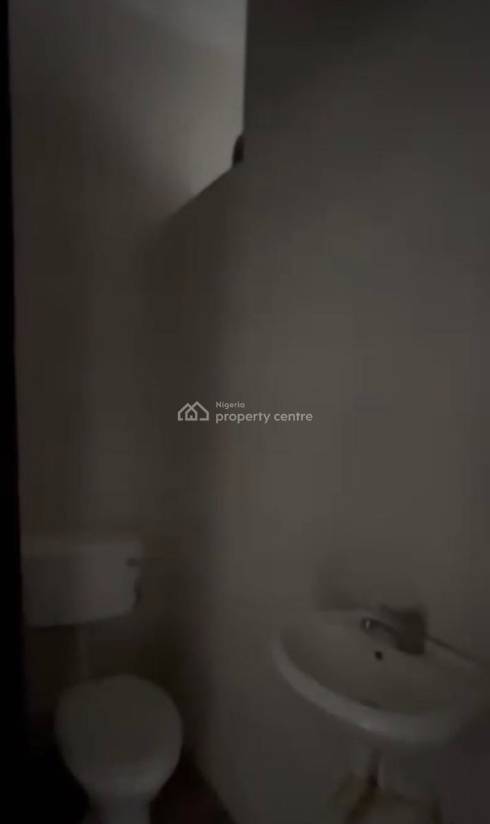 1 Bedroom Apartment, Ilasan, Ikate, Lekki, Lagos, Mini Flat (room and Parlour) for Rent