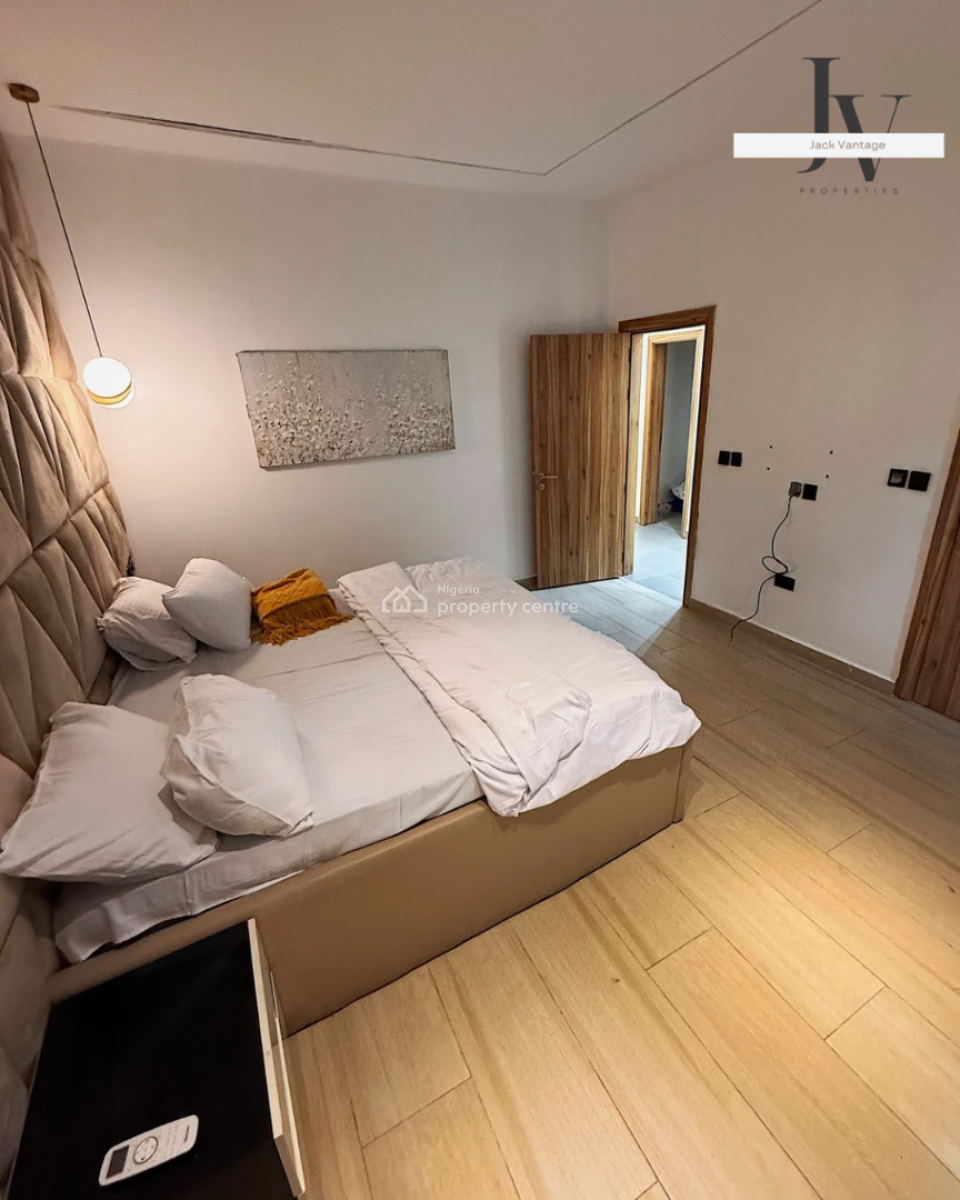 3-bedroom Furnished Apartment with Bq, Victoria Island (vi), Lagos, Flat / Apartment for Rent