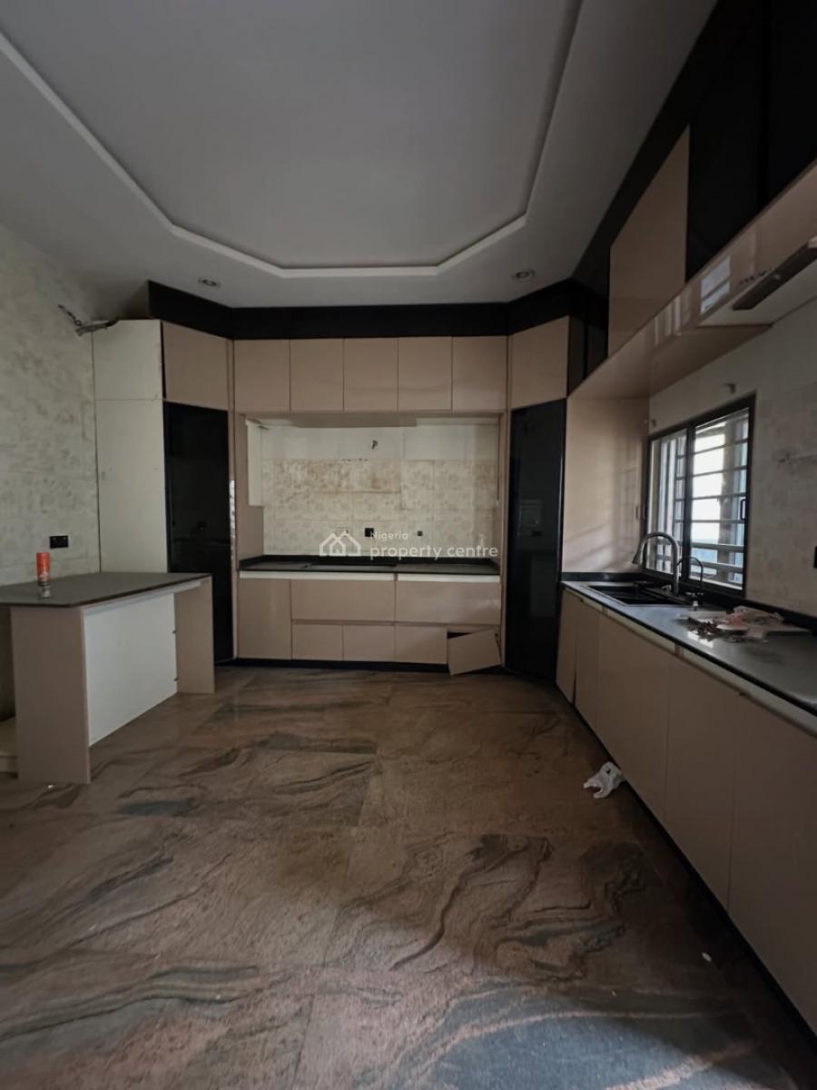 Massive 4 Bedroom Fully Detached Duplex + Boys Quarter, Kukwaba, Abuja, Detached Duplex for Sale