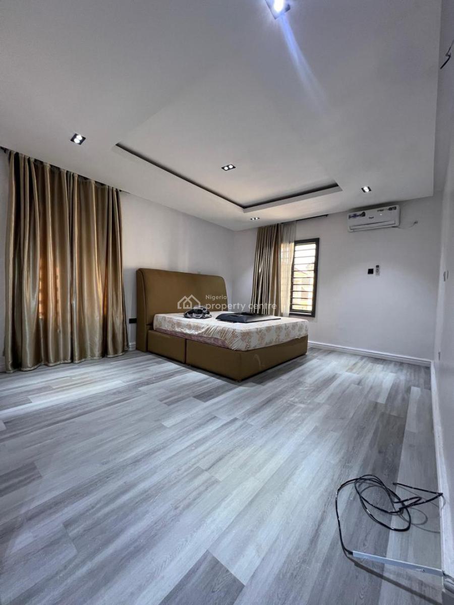 Furnished Mini Flat (1st Floor), Ikoyi, Lagos, Mini Flat (room and Parlour) for Rent