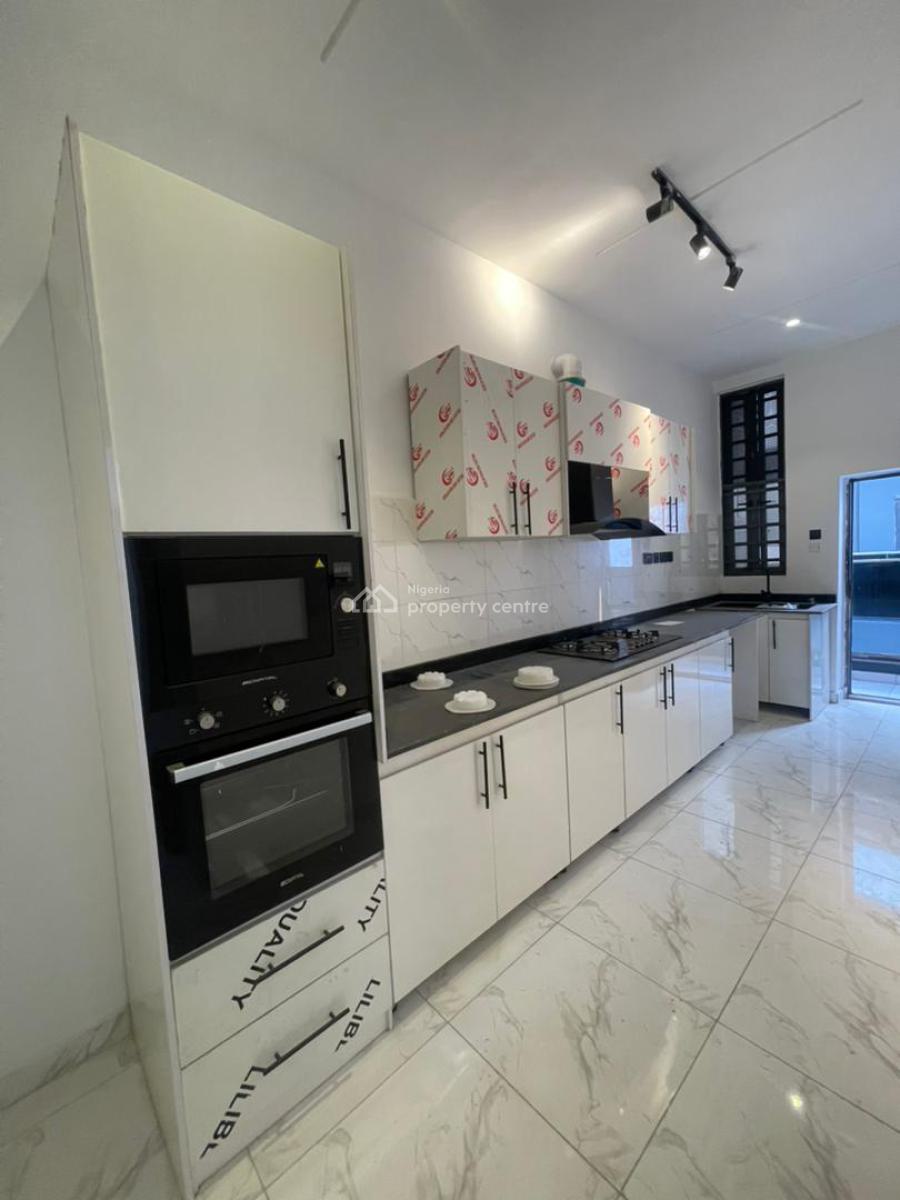 1 Bedroom Apartment, Ologolo, Lekki, Lagos, Flat / Apartment for Sale