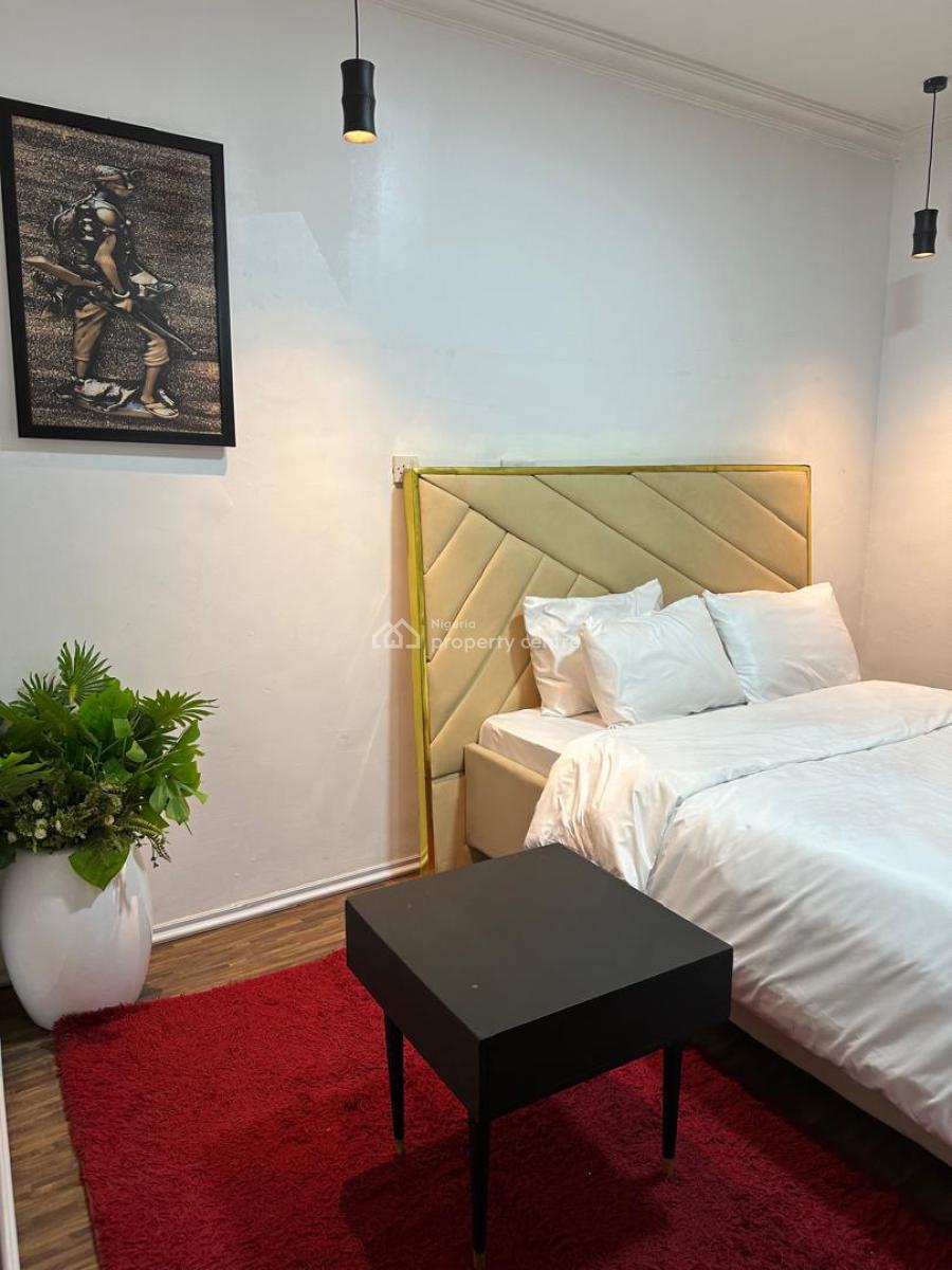 Furnished Room & Parlo ( One Bedroom Apartment), Lekki Phase 1, Lekki, Lagos, Flat / Apartment for Rent