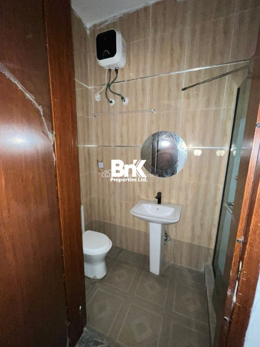 Modern 2-bedroom Apartment, Chevron, Lekki Expressway, Lekki, Lagos, Flat / Apartment for Rent