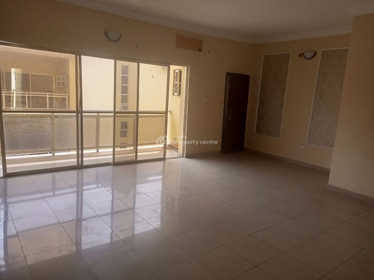 Decent Serviced and Spacious 3 Bedroom Up Flat, Ikate Elegushi, Lekki, Lagos, House for Rent