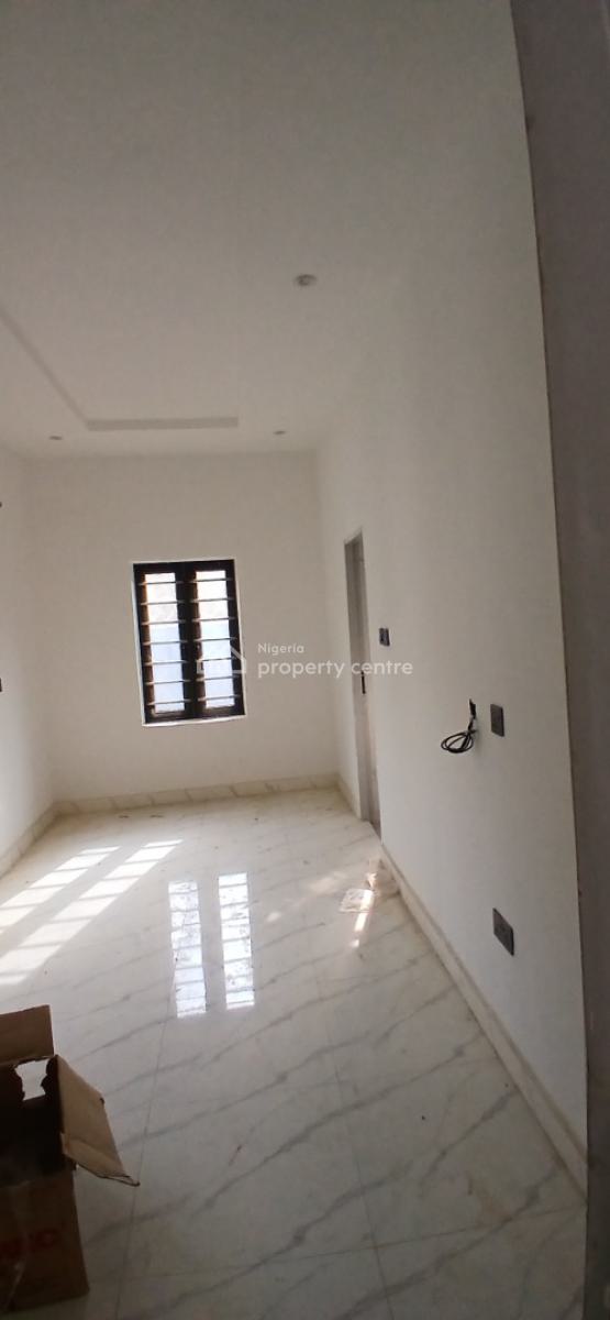 3 Bedroom Semi-detached House, Seman Estate, Lugbe District, Abuja, Flat / Apartment for Rent