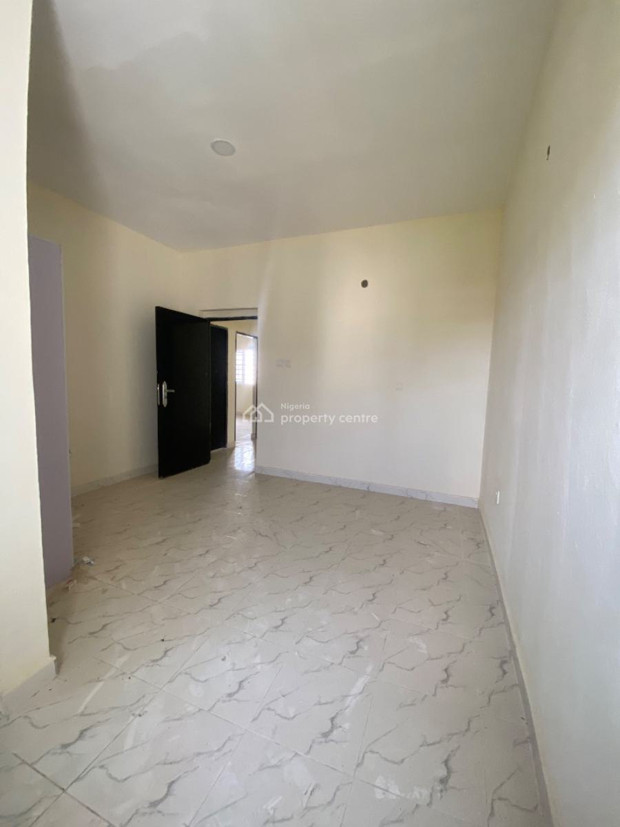 Luxury 4bed in a Nice & Secured Estate with Good Electricity, Abijo Gra, Lagos, Ajah, Lagos, Terraced Duplex for Sale