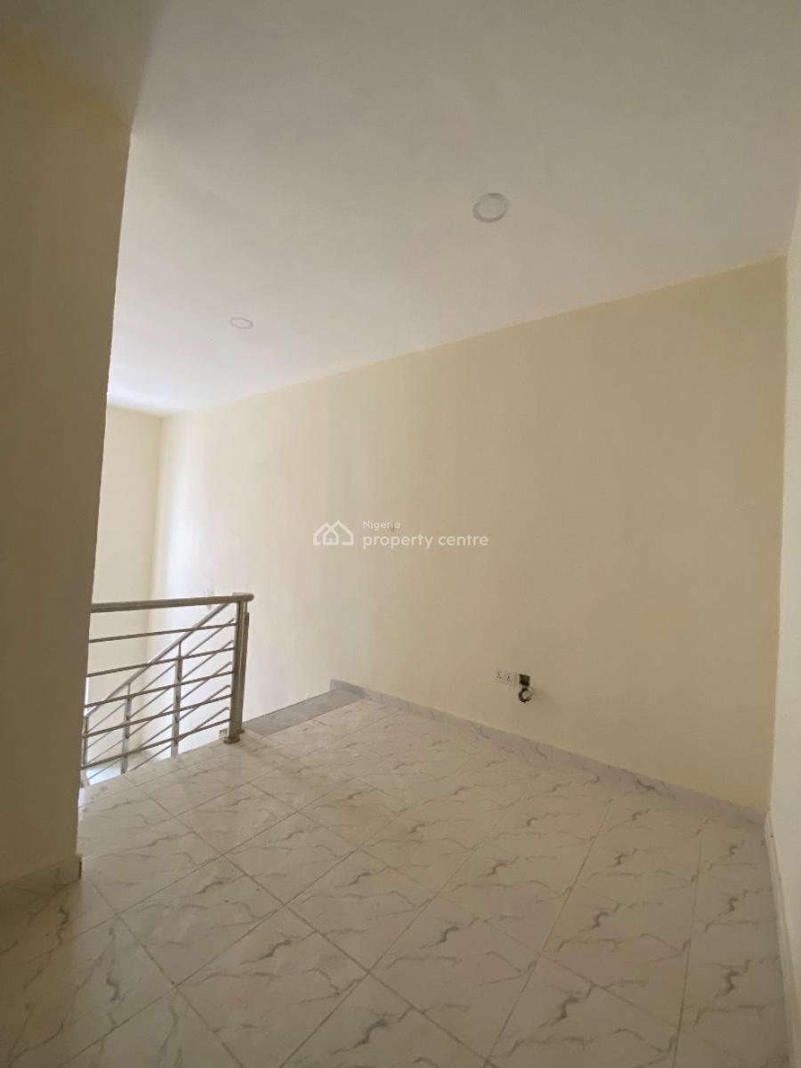 Luxury 4bed in a Nice & Secured Estate with Good Electricity, Abijo Gra, Lagos, Ajah, Lagos, Terraced Duplex for Sale