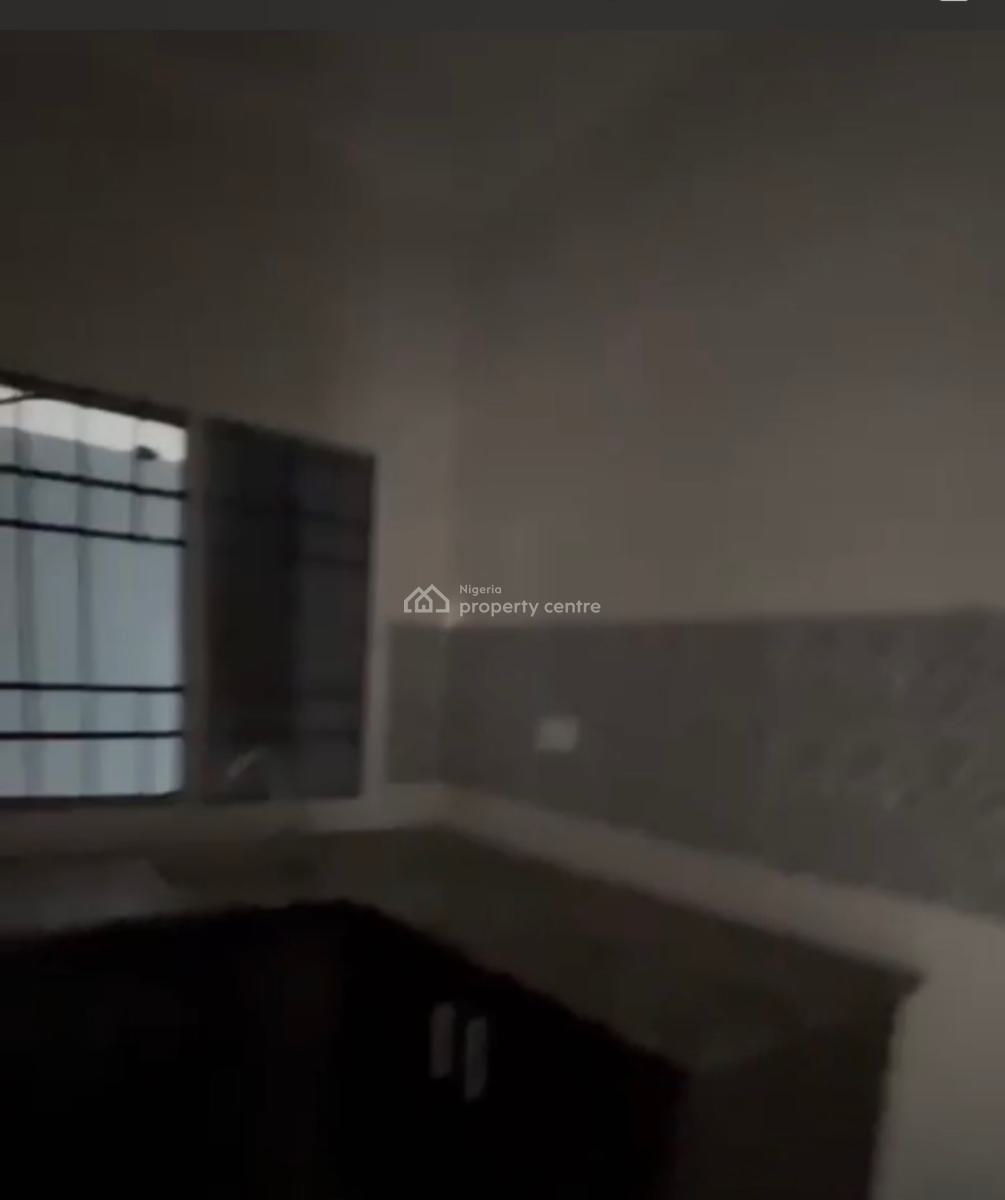 Mini Flat, Ilasan,ikate, Lekki, Lagos, Mini Flat (room and Parlour) for Rent