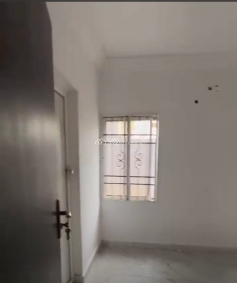 Mini Flat, Ilasan,ikate, Lekki, Lagos, Mini Flat (room and Parlour) for Rent