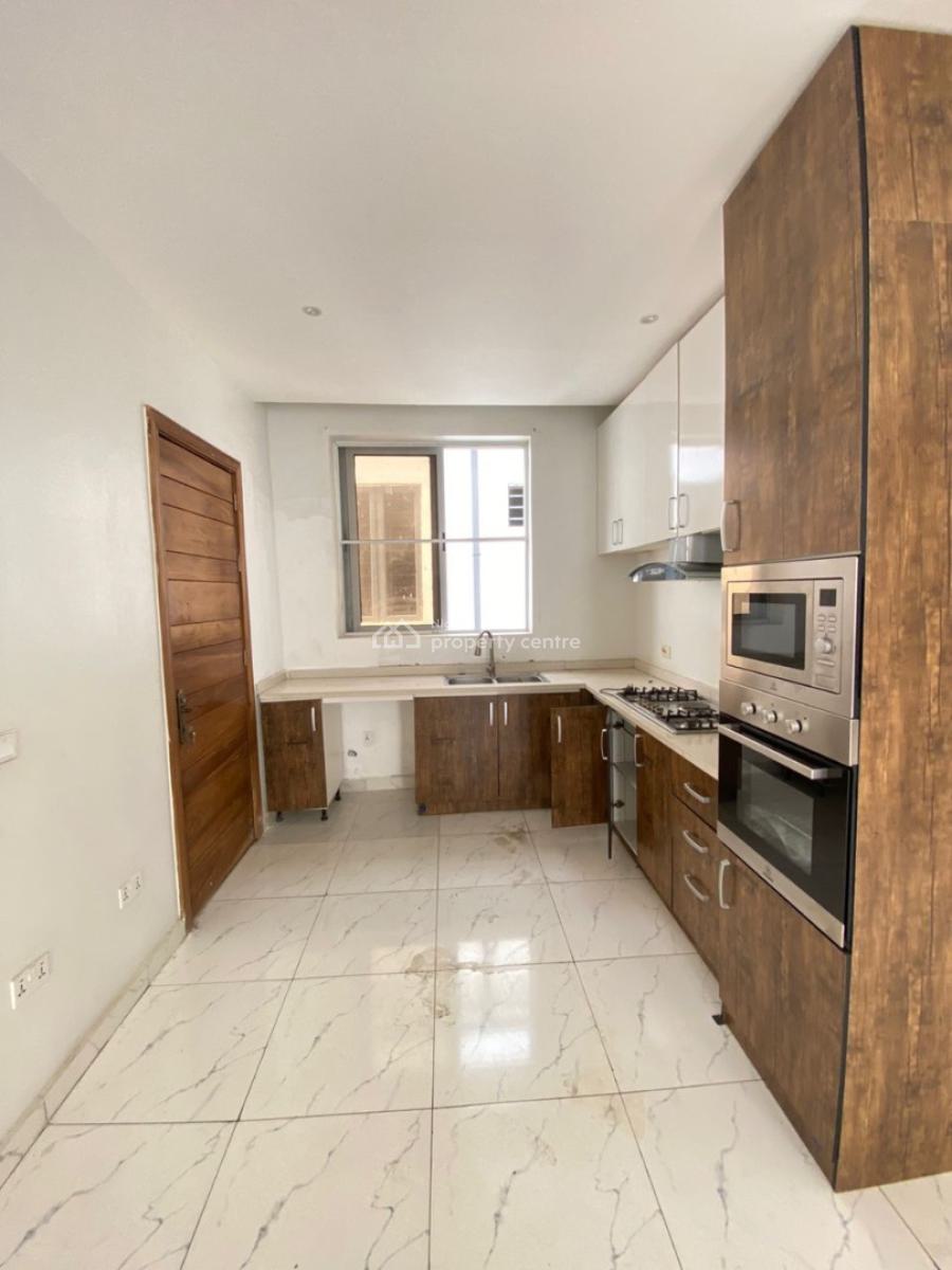 Fully Serviced 2 Bedroom Apartment, Ologolo, Lekki, Lagos, Flat / Apartment for Rent