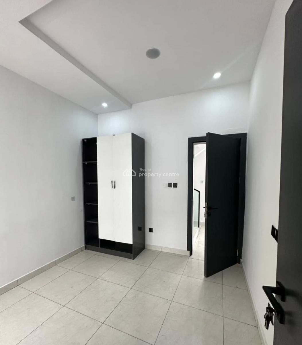 Top-notch Luxury Serviced 4 Bedroom Semi-detached House with a Room Bq, Orchid Hotel Road, Second Tollgate, Lekki, Lagos, Semi-detached Duplex for Sale