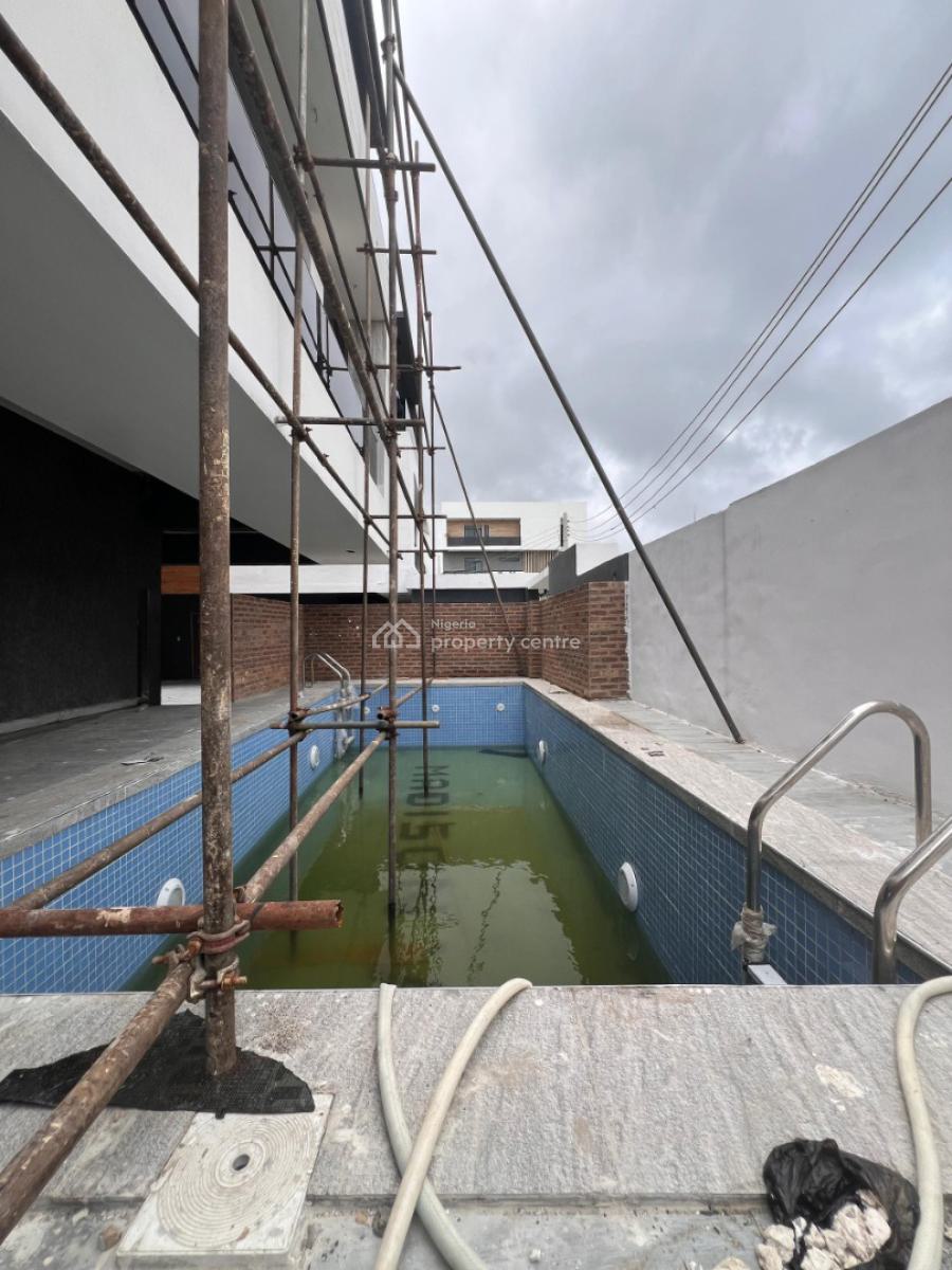 Stunning 4 Bedroom Terrace with Bq, Pool and Gym., Stunning 4 Bedroom Terrace with Bq, Pool and Gym., Lekki Phase 1, Lekki, Lagos, Terraced Duplex for Sale
