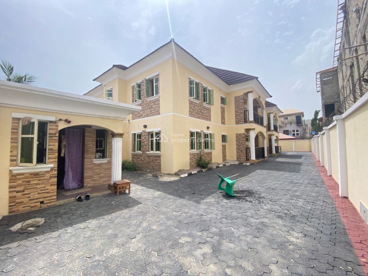 Spacious 3 Bedrooms Apartment, By Shoprite Road, Sangotedo, Ajah, Lagos, Flat / Apartment for Rent