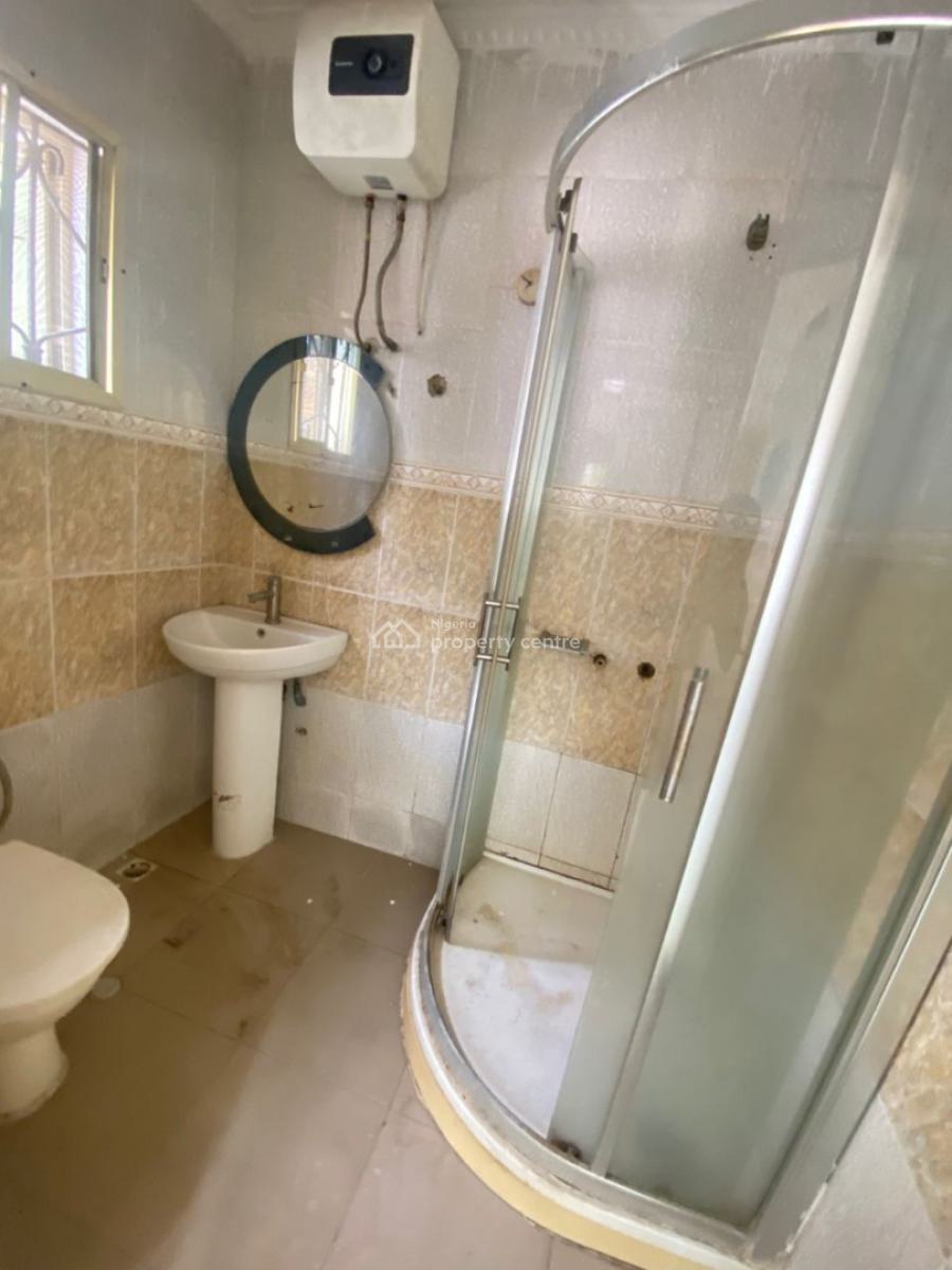 Spacious 3 Bedrooms Apartment, By Shoprite Road, Sangotedo, Ajah, Lagos, Flat / Apartment for Rent