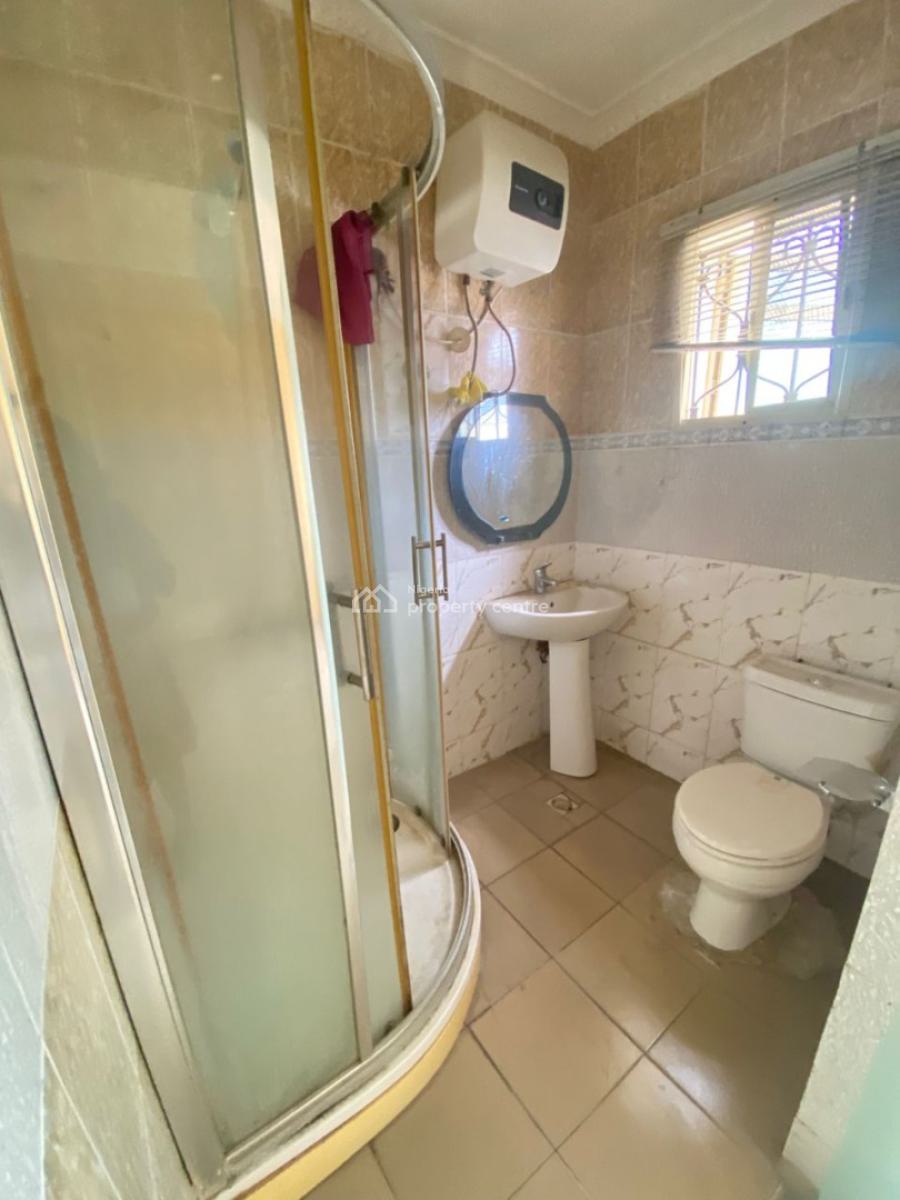 Spacious 3 Bedrooms Apartment, By Shoprite Road, Sangotedo, Ajah, Lagos, Flat / Apartment for Rent