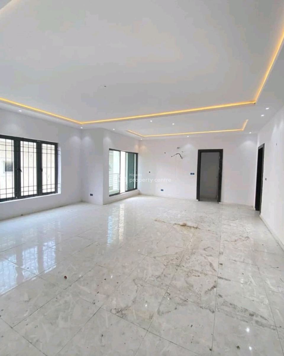 3 Bedrooms Apartment with a Room Bq, Ilupeju, Lagos, Flat / Apartment for Sale