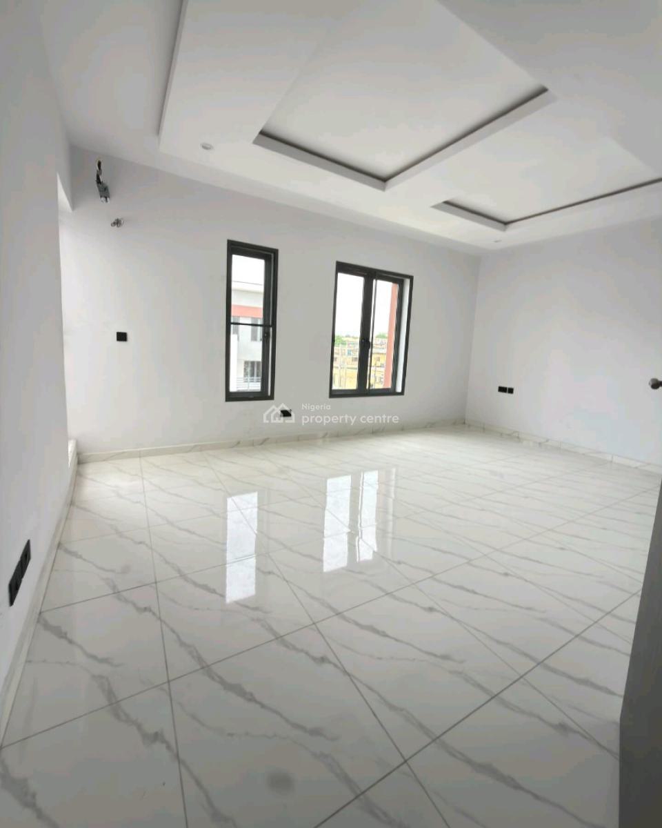 3 Bedrooms Apartment with a Room Bq, Ilupeju, Lagos, Flat / Apartment for Sale